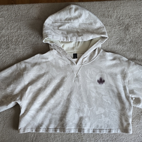 Lululemon All Yours Cropped Hoodie COC Logo size 12 - Picture 2 of 14